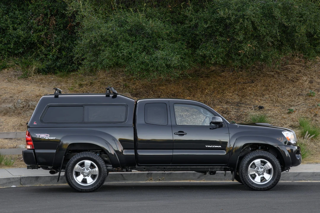 2005 Toyota Tacoma 2nd Gen - Image 17 of 31