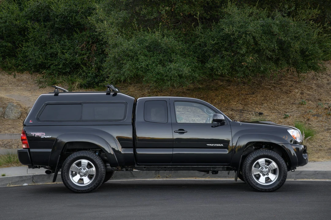 2005 Toyota Tacoma 2nd Gen - Image 18 of 31