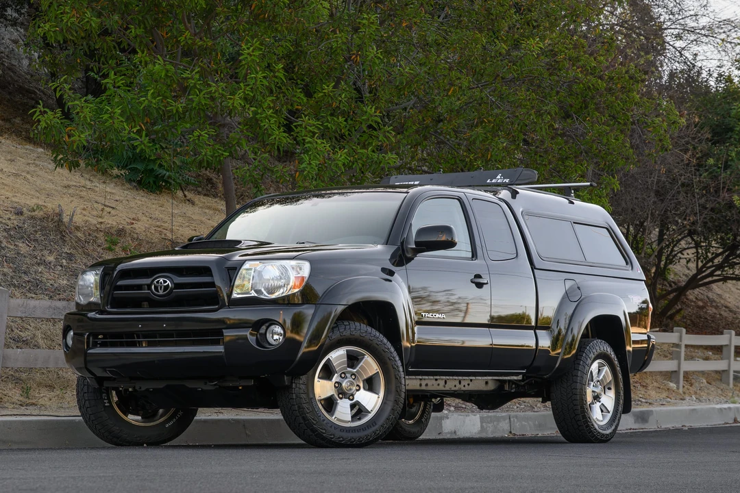 2005 Toyota Tacoma 2nd Gen - Image 3 of 31