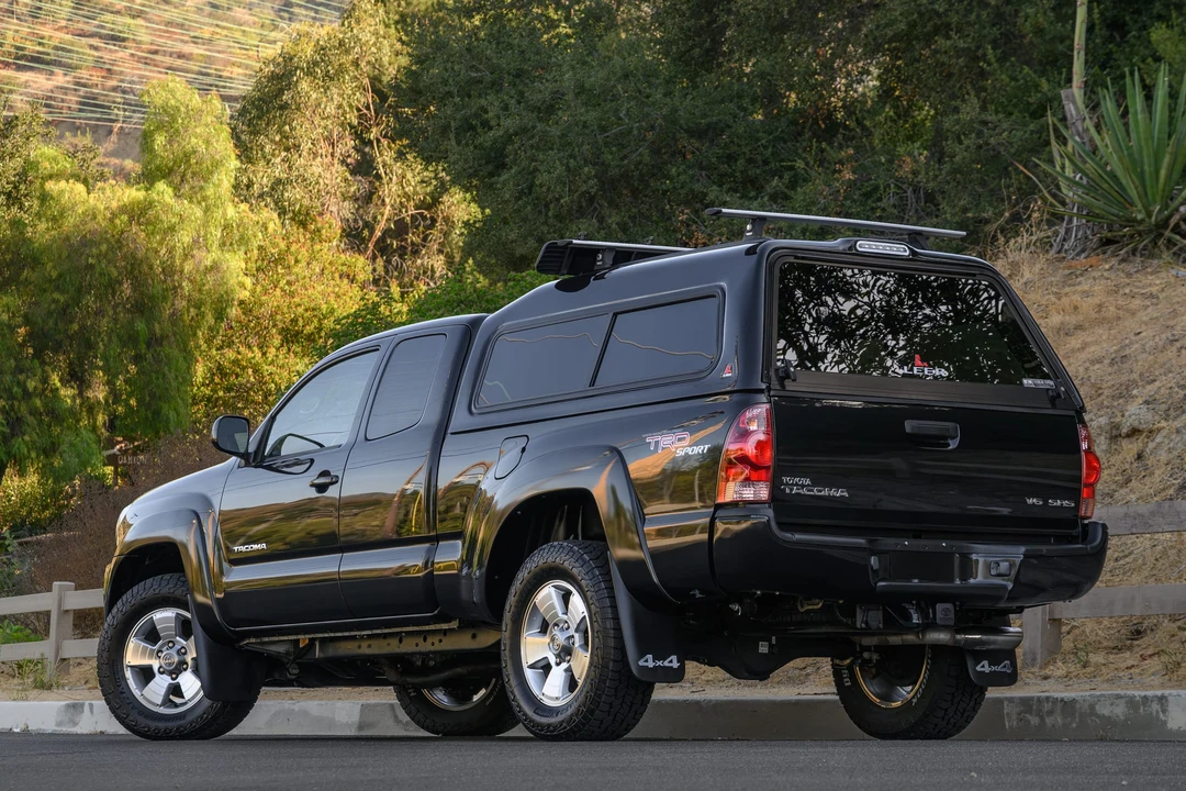 2005 Toyota Tacoma 2nd Gen - Image 28 of 31