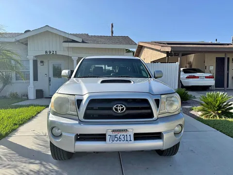 2005 Toyota Tacoma TRD Sport Pickup 4D 5 ft