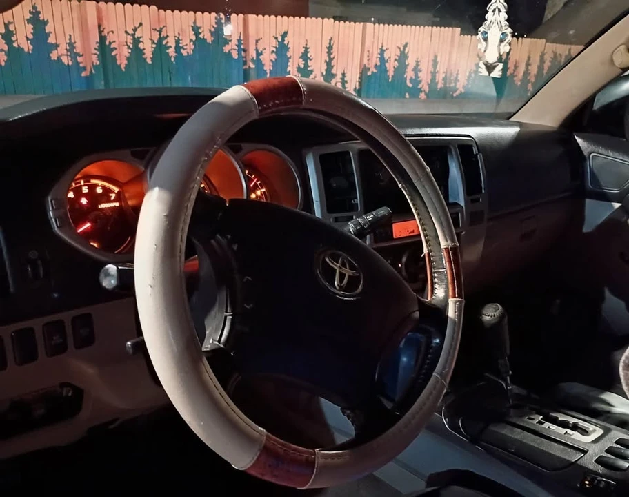 2005 Toyota 4Runner 4th Gen - Image 5 of 9