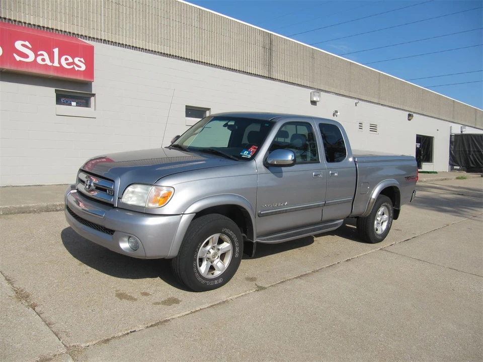 2005 Toyota Tundra 1st Gen - Image 2 of 24