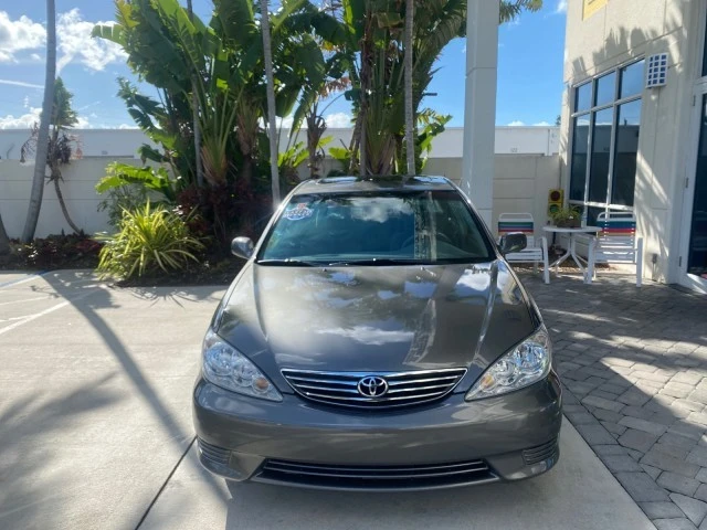 2005 Toyota Camry 5th Gen - Image 3 of 21