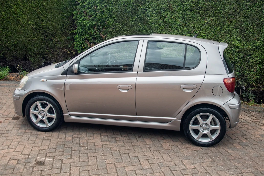 2005 Toyota Yaris - Image 9 of 30