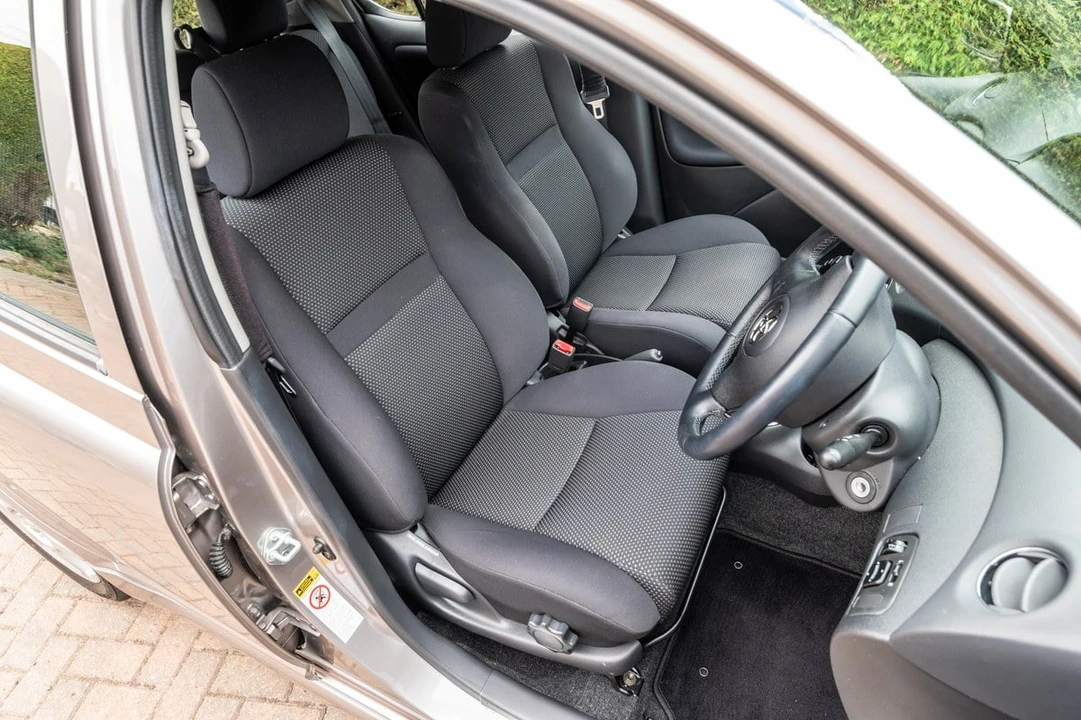 2005 Toyota Yaris - Image 8 of 30