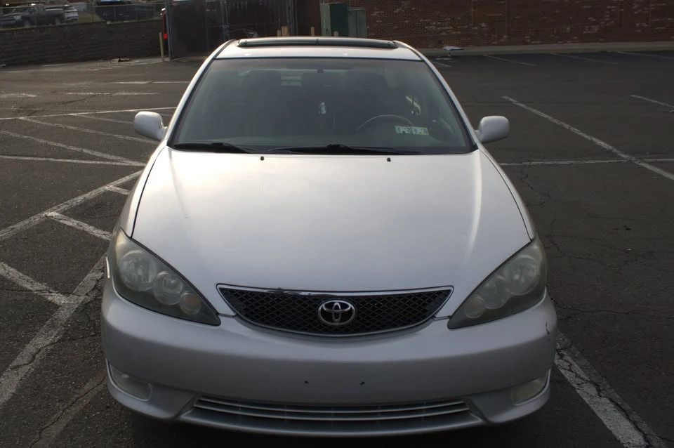 2005 Toyota Camry 5th Gen - Image 2 of 6