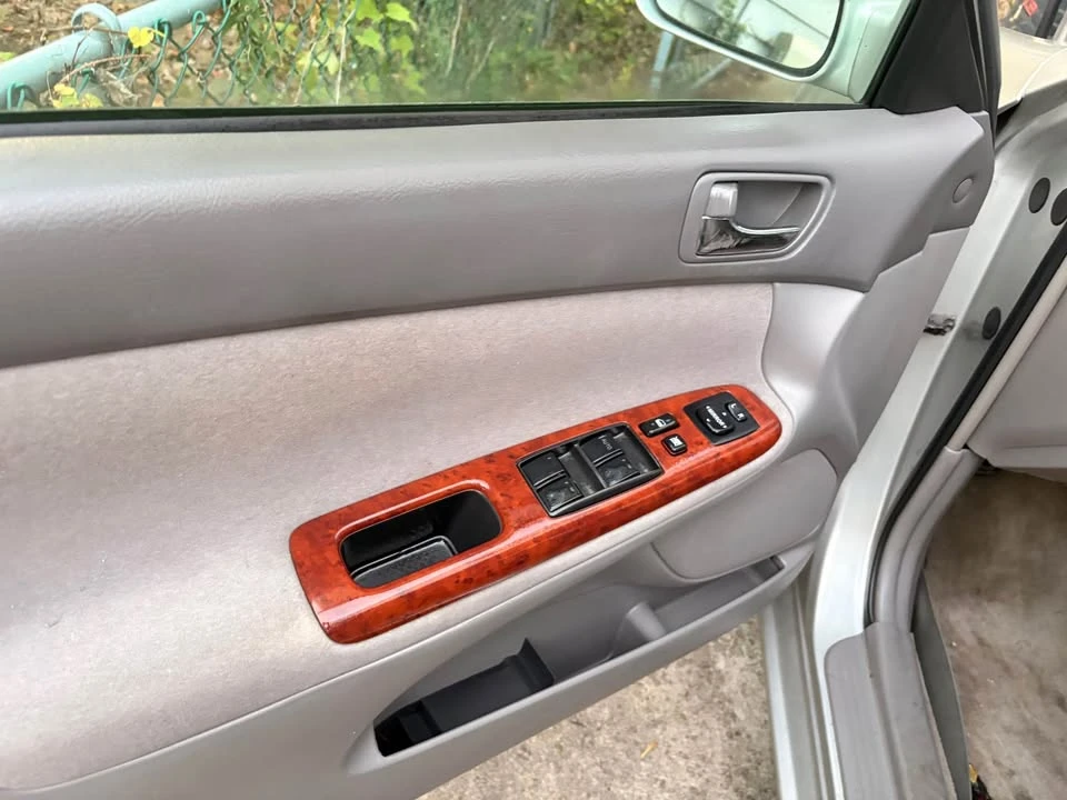 2005 Toyota Camry 5th Gen - Image 10 of 19