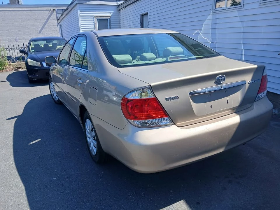 2005 Toyota Camry 5th Gen - Image 3 of 10
