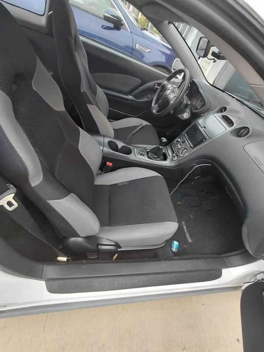 2005 Toyota Celica 7th Gen - Image 5 of 11