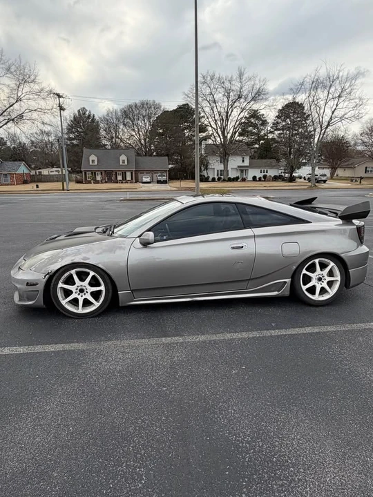 2005 Toyota Celica 7th Gen - Image 2 of 11