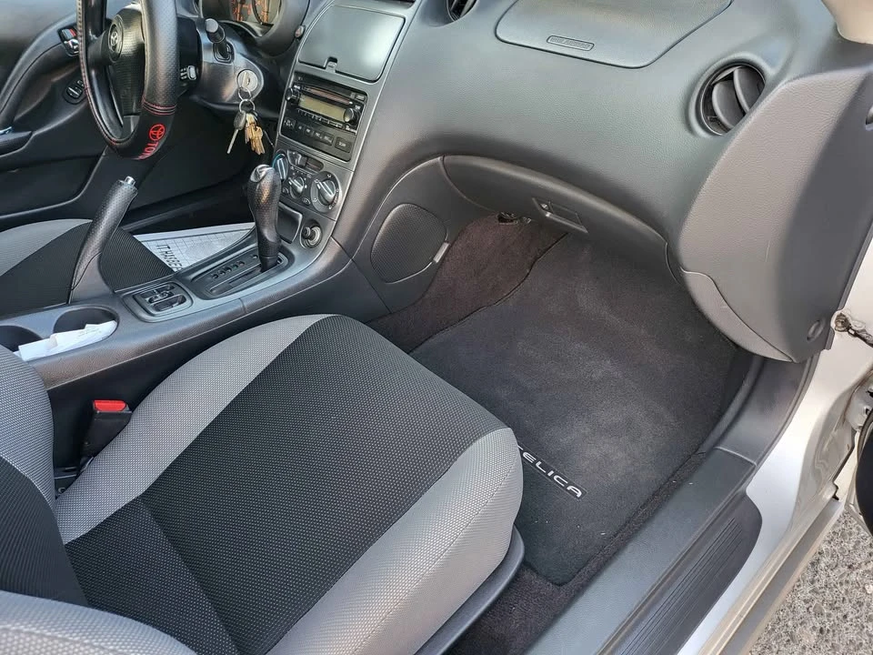 2005 Toyota Celica 7th Gen - Image 7 of 11