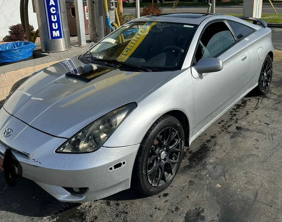 2005 Toyota Celica 7th Gen - Image 2 of 9