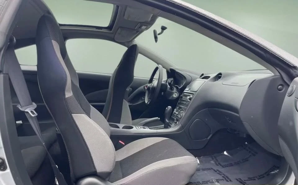 2005 Toyota Celica 7th Gen - Image 6 of 8