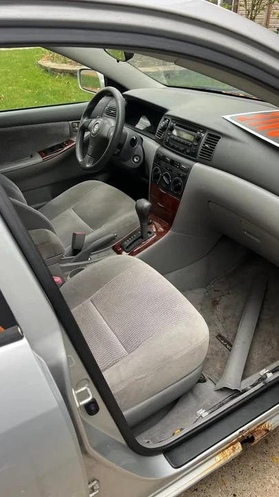 2005 Toyota Corolla 9th Gen - Image 9 of 11