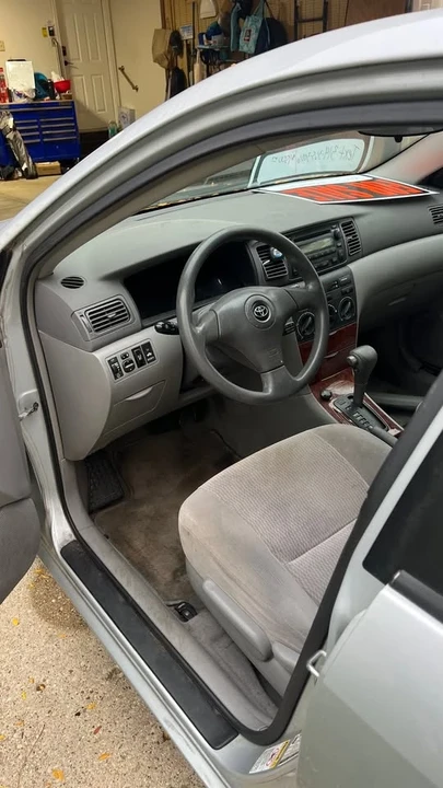 2005 Toyota Corolla 9th Gen - Image 2 of 11