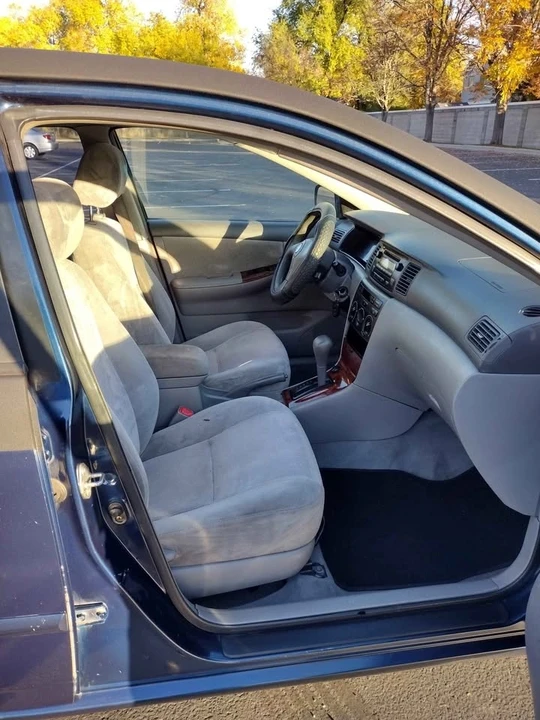 2005 Toyota Corolla 9th Gen - Image 13 of 15