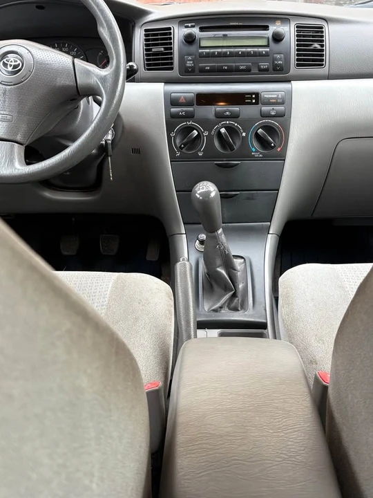 2005 Toyota Corolla 9th Gen - Image 13 of 15