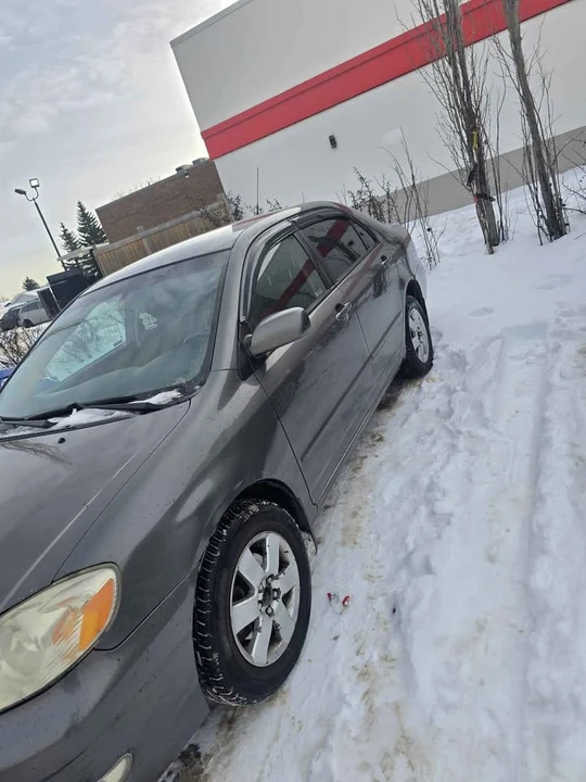 2005 Toyota Corolla 9th Gen - Image 5 of 11