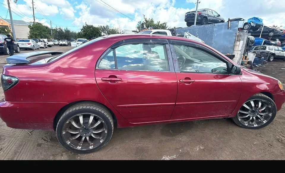 2005 Toyota Corolla 9th Gen - Image 9 of 10