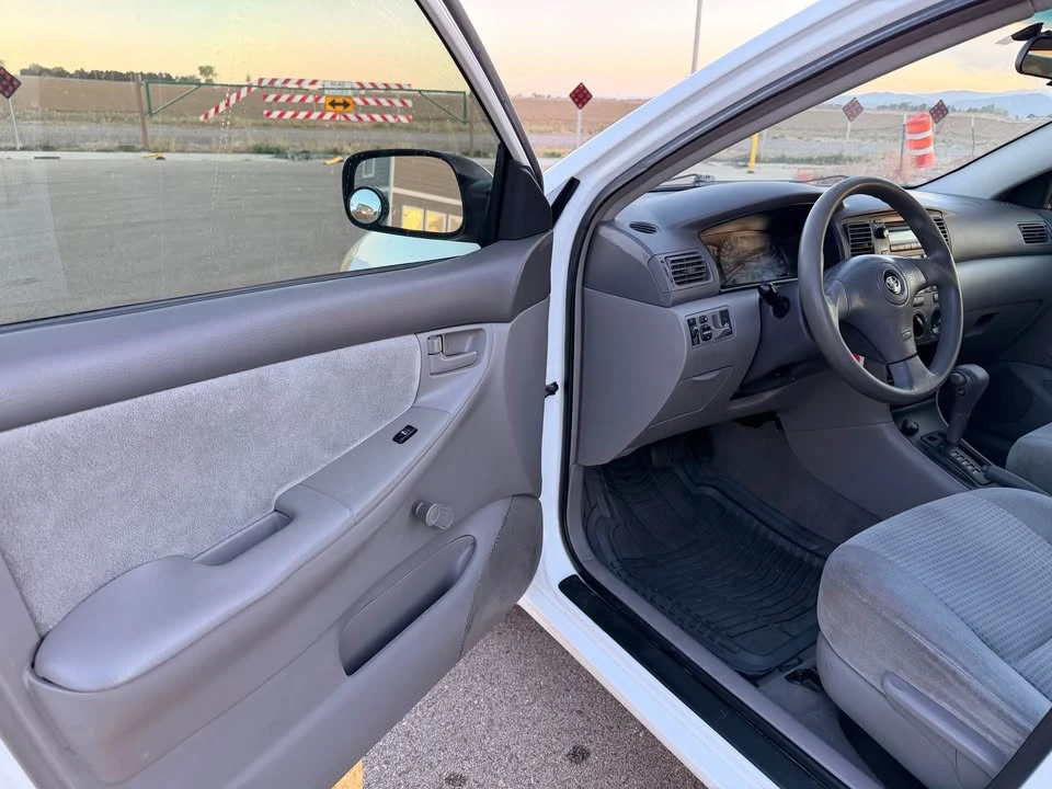 2005 Toyota Corolla 9th Gen - Image 6 of 19