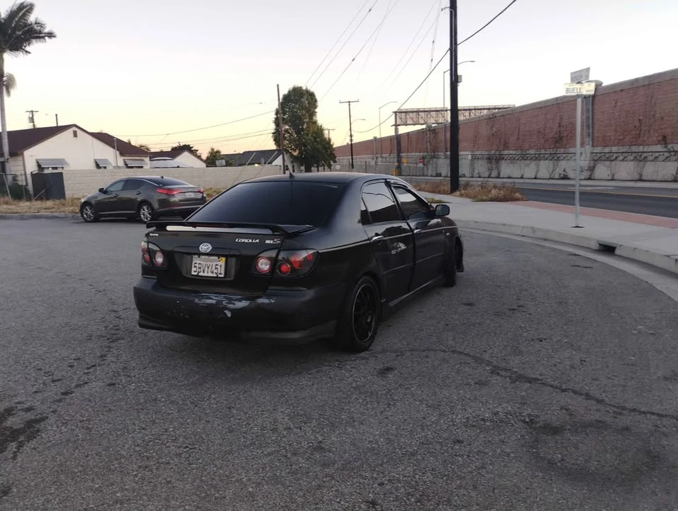 2005 Toyota Corolla 9th Gen - Image 3 of 9