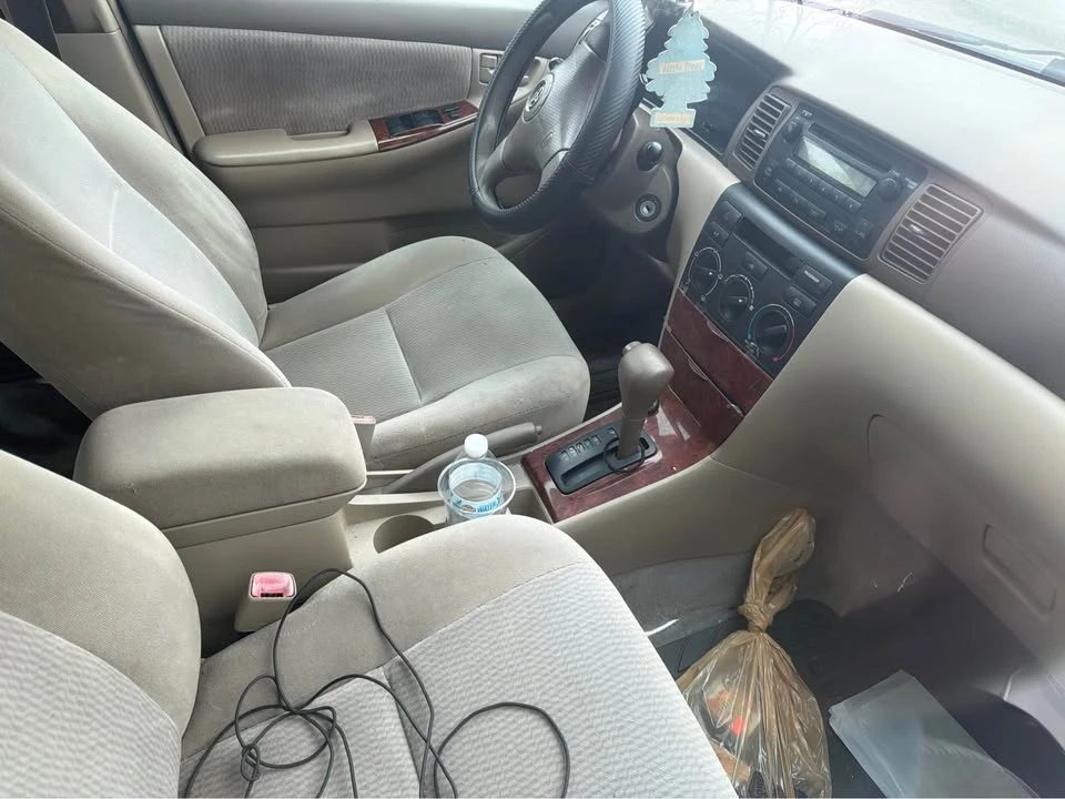 2005 Toyota Corolla 9th Gen - Image 4 of 7