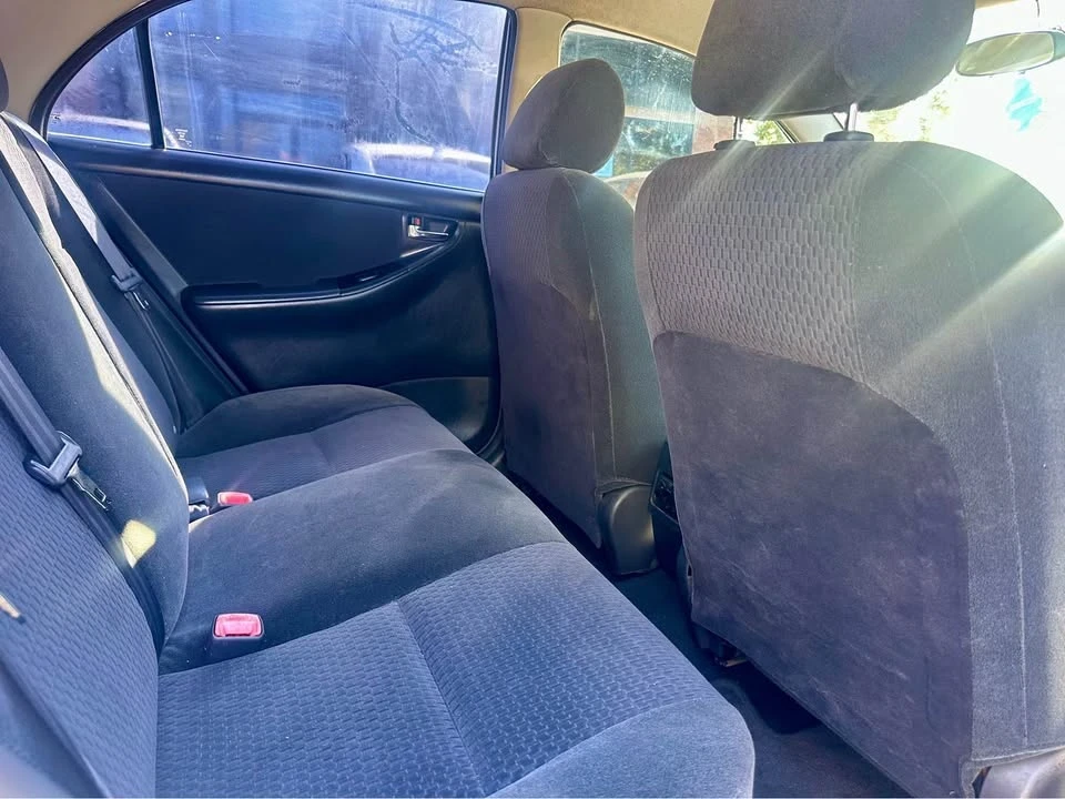 2005 Toyota Corolla 9th Gen - Image 13 of 16