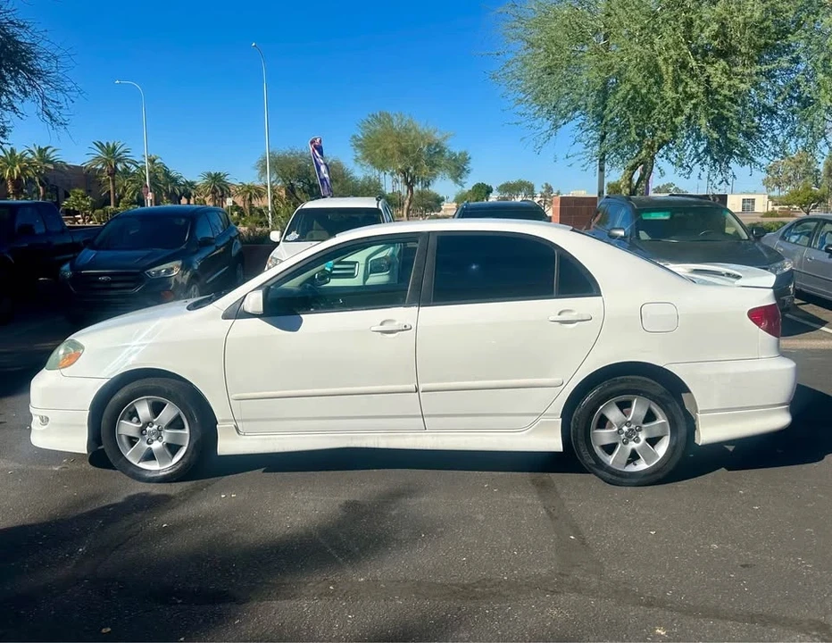 2005 Toyota Corolla 9th Gen - Image 8 of 16