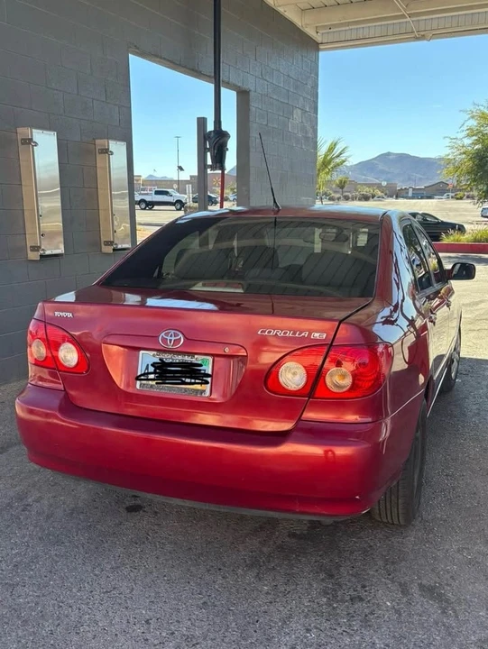 2005 Toyota Corolla 9th Gen - Image 2 of 2