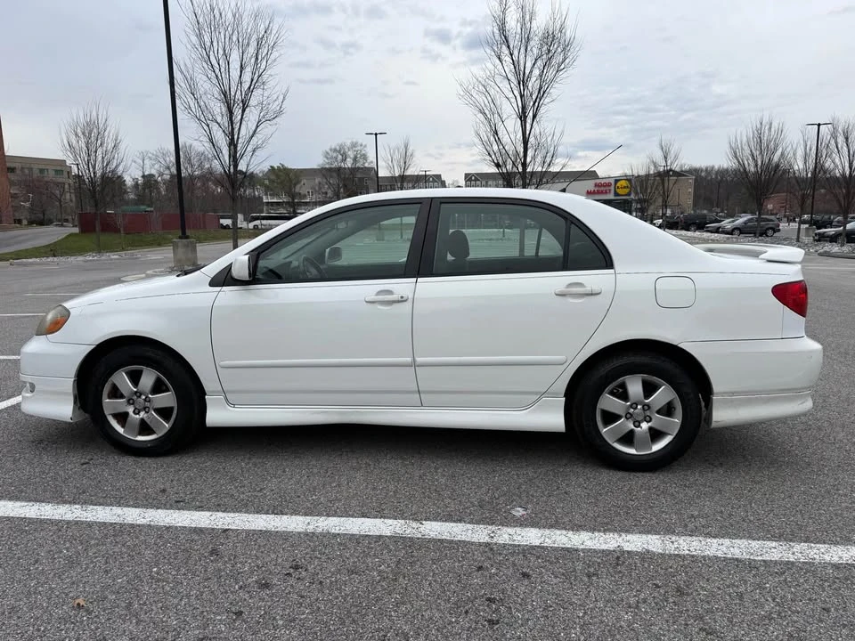 2005 Toyota Corolla 9th Gen - Image 8 of 14