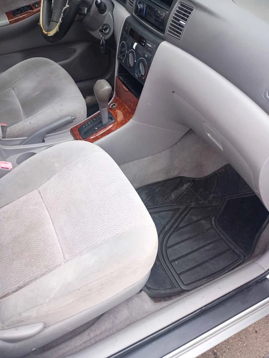 2005 Toyota Corolla 9th Gen - Image 8 of 10
