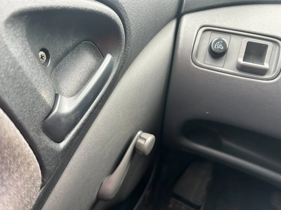 2005 Toyota Echo - Image 16 of 16
