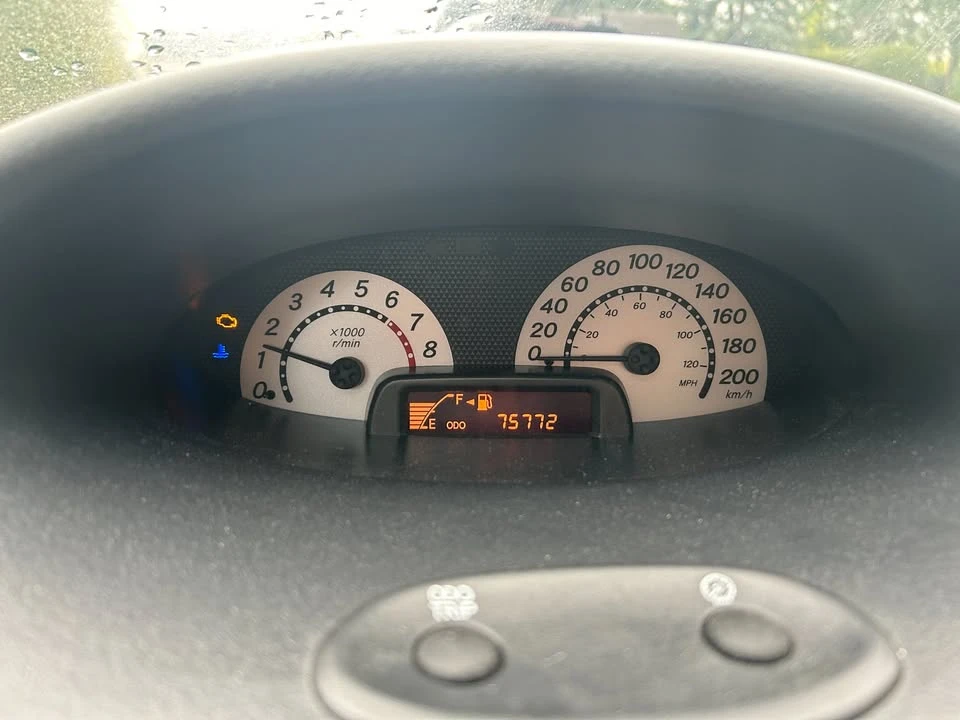 2005 Toyota Echo - Image 13 of 16