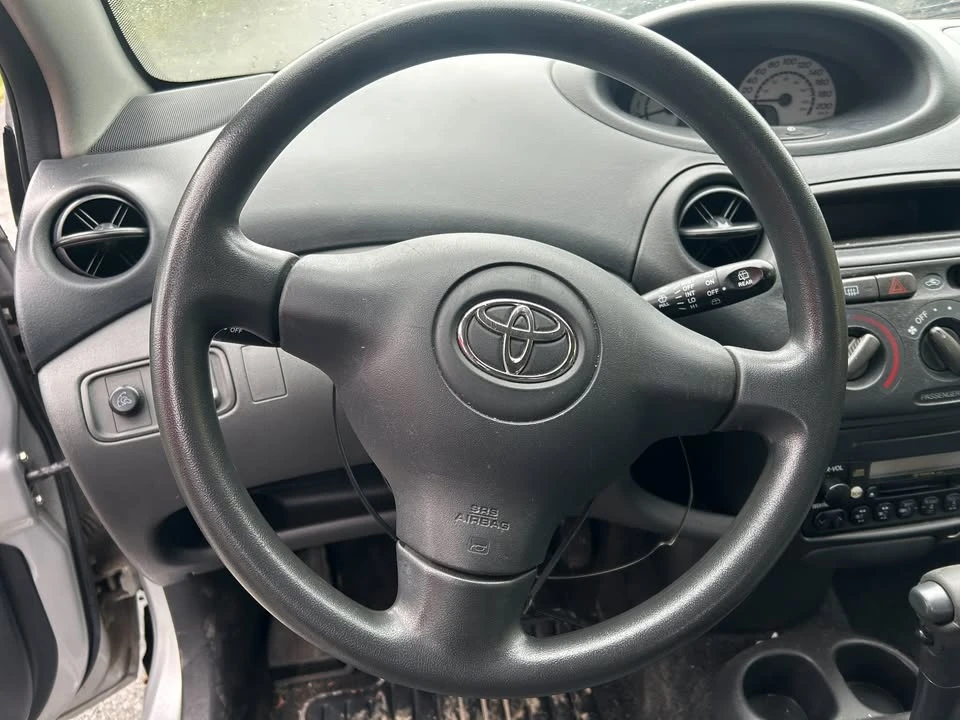 2005 Toyota Echo - Image 12 of 16