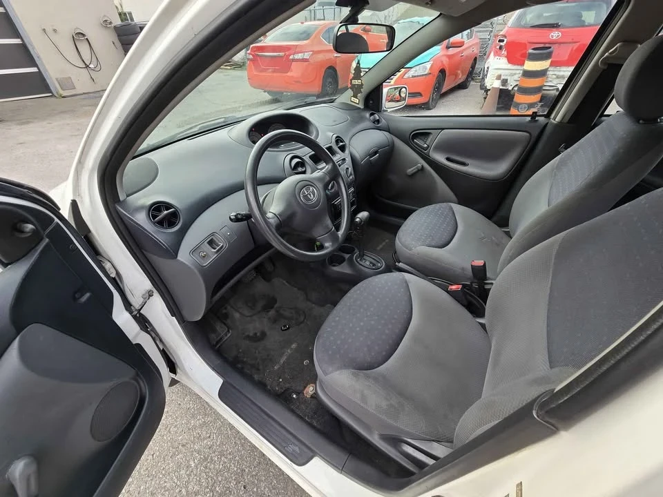 2005 Toyota Echo - Image 5 of 7