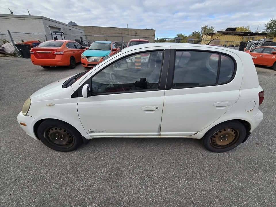 2005 Toyota Echo - Image 2 of 7