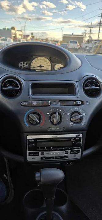 2005 Toyota Echo - Image 9 of 10