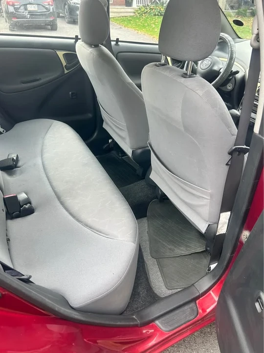 2005 Toyota Echo - Image 10 of 10