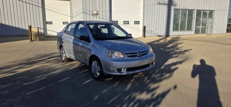 2005 Toyota Echo - Image 2 of 10