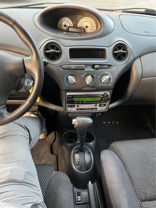 2005 Toyota Echo - Image 10 of 14