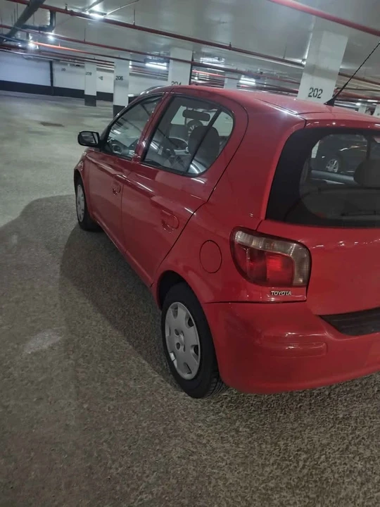 2005 Toyota Echo - Image 4 of 8