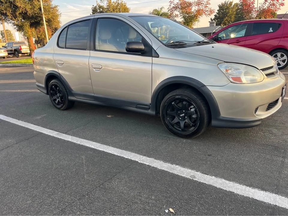 2005 Toyota Echo - Image 4 of 8