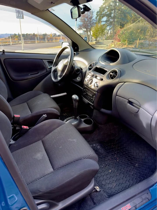 2005 Toyota Echo - Image 10 of 12