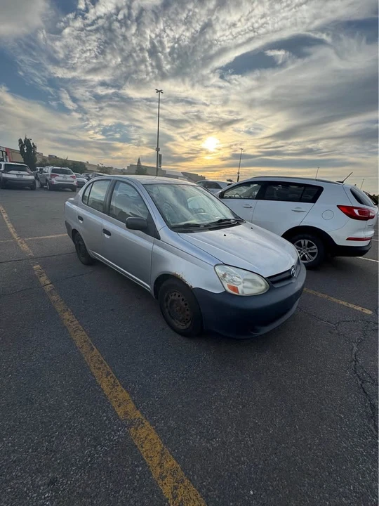 2005 Toyota Echo - Image 2 of 2