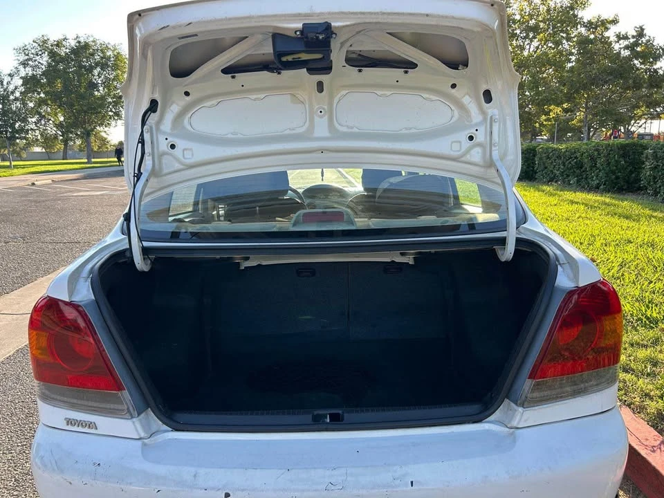 2005 Toyota Echo - Image 5 of 12