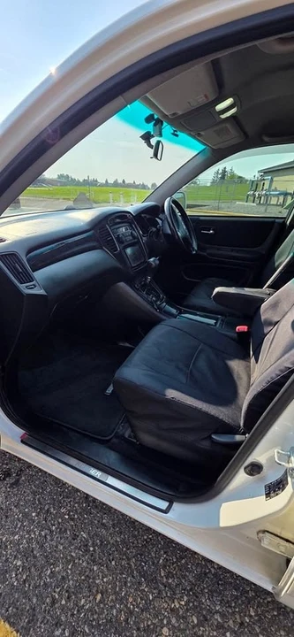 2005 Toyota Highlander - Image 3 of 11