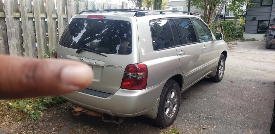 2005 Toyota Highlander - Image 3 of 3