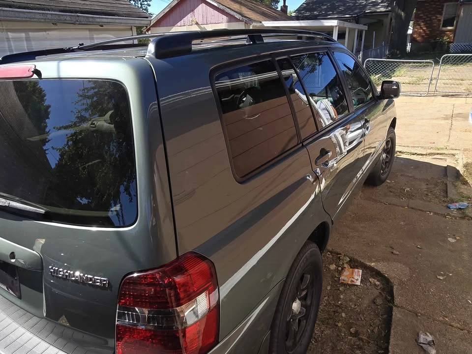 2005 Toyota Highlander - Image 4 of 6