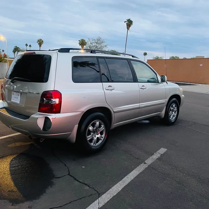 2005 Toyota Highlander - Image 4 of 7